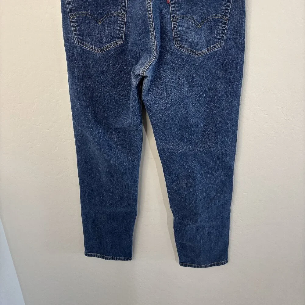 Levi's 541 Medium Wash Jeans | Size 34x34 - Picture 2 of 3